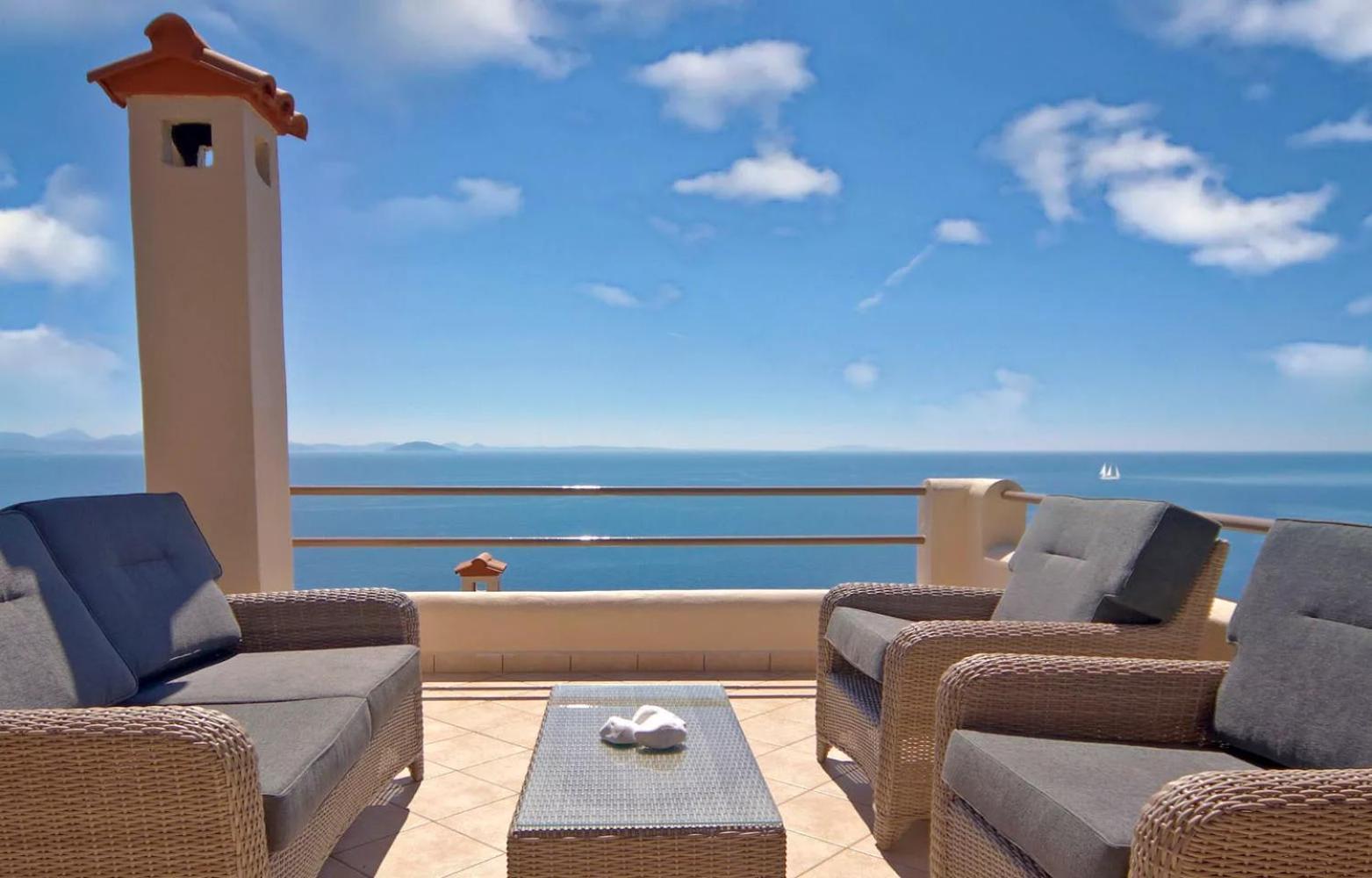 Blue Horizon Suites Паралион-Астрос Экстерьер фото